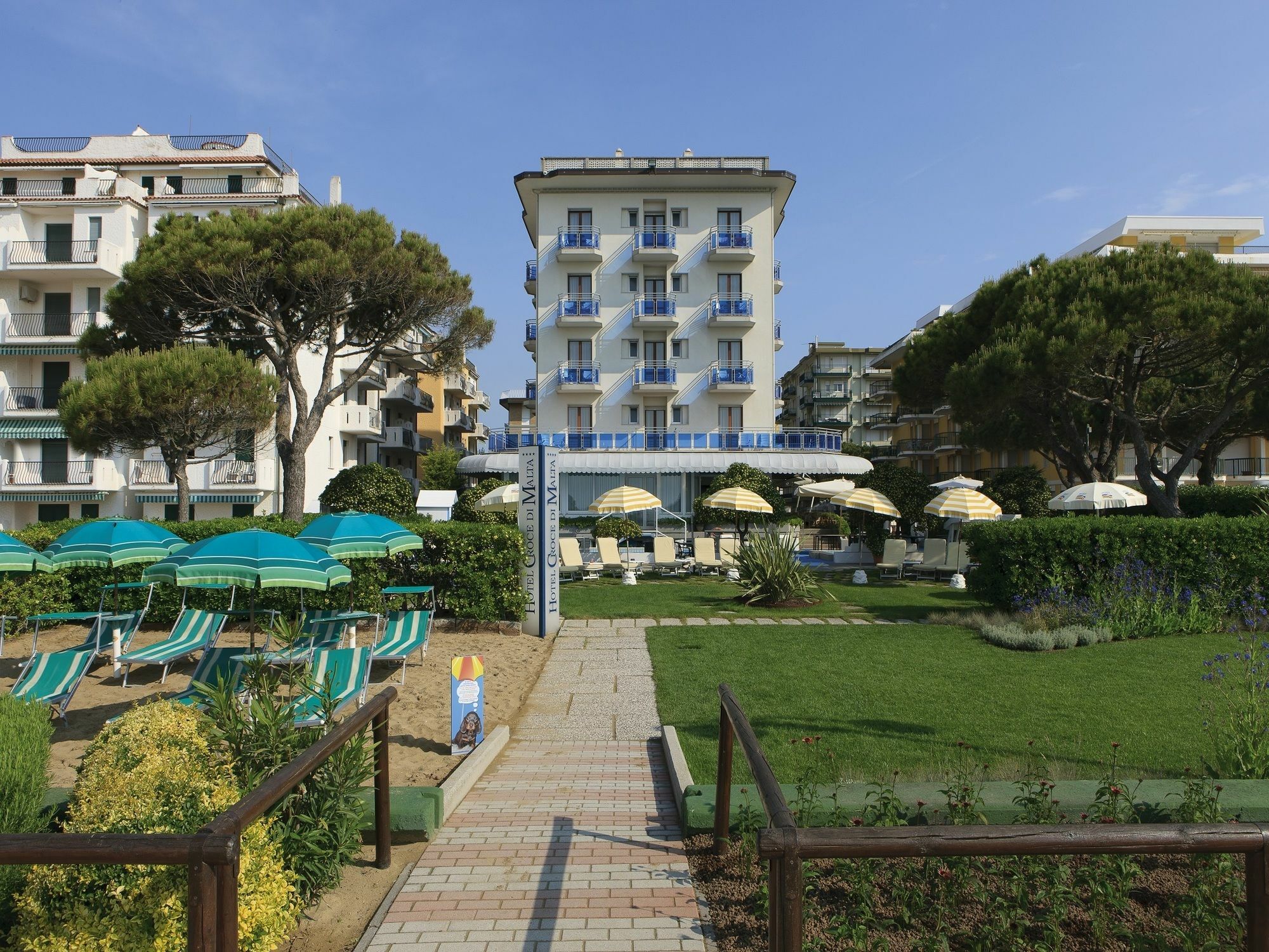 Hotel Croce Di Malta Lido di Jesolo Exterior foto